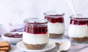 Einfache Desserts im Glas: Blitz-Rezepte ohne Backen