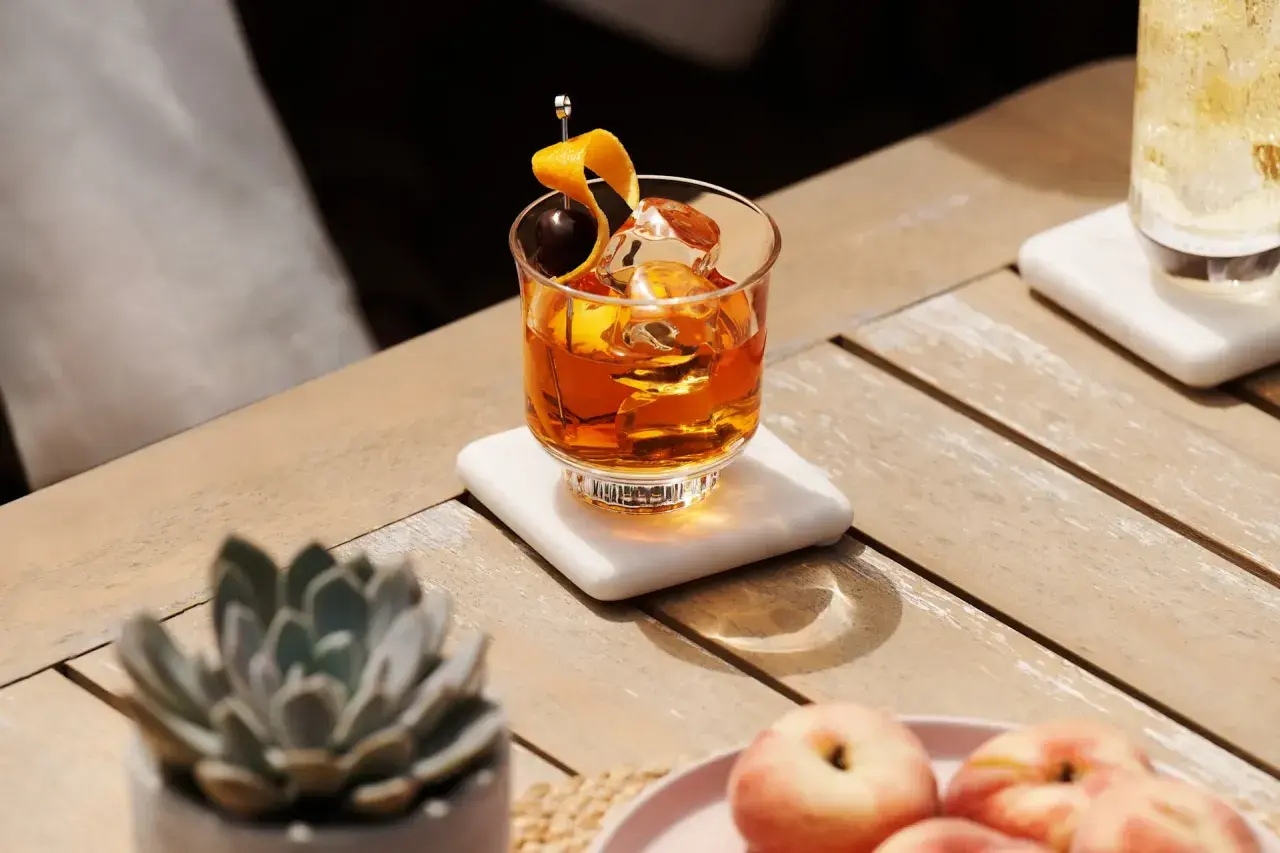 Whiskey Cocktails: Rezepte, Tipps & die Wahl des richtigen Whiskeys