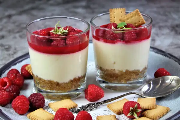 Blitzschnelle Beeren-Desserts: Einfache Rezepte in 5 Minuten